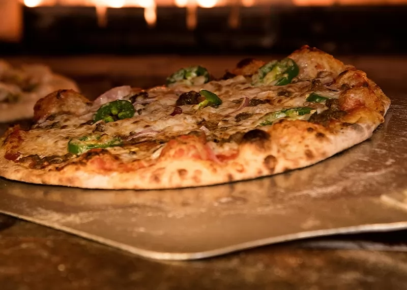 Kavurmalı Pizza